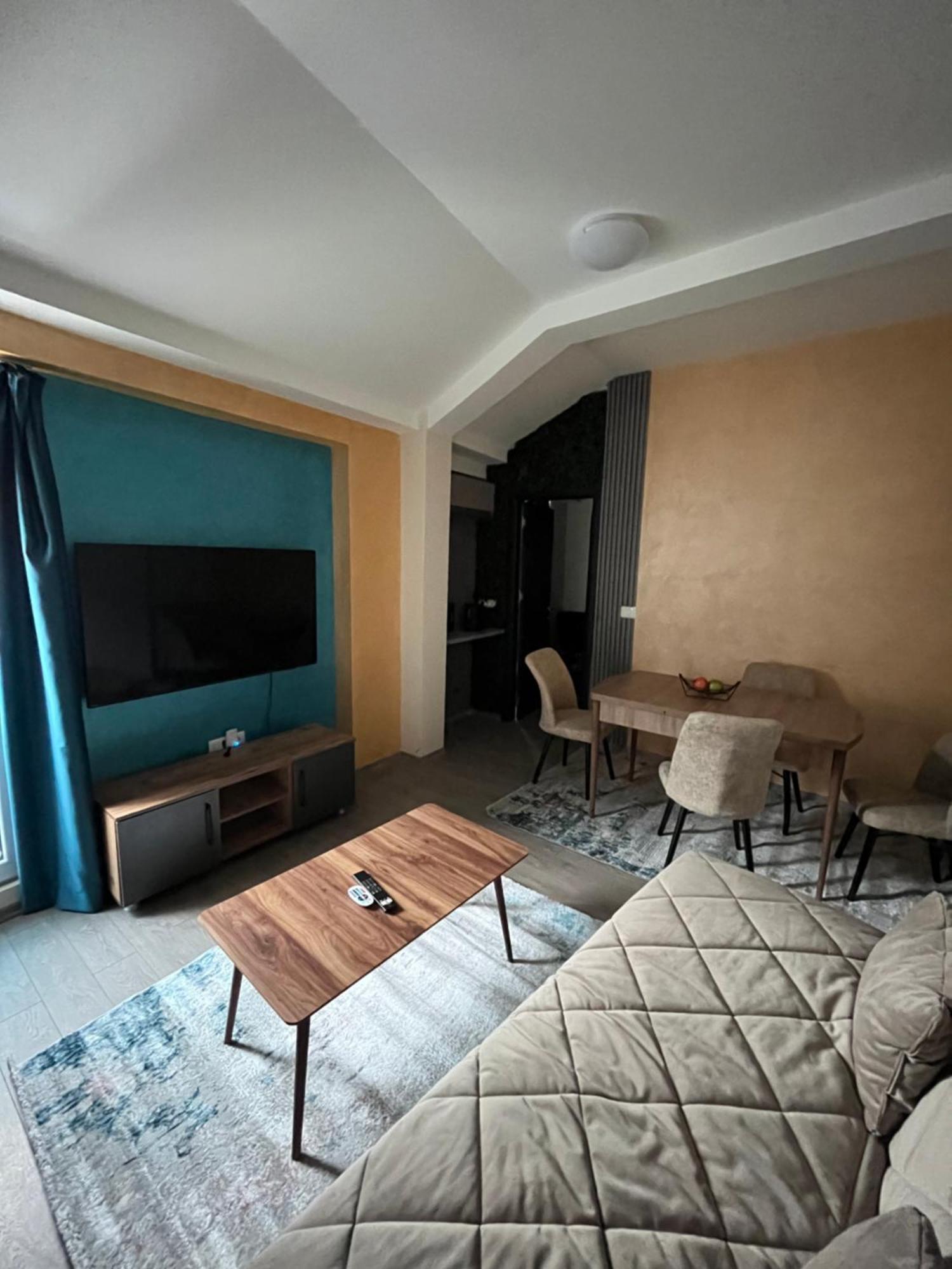 Square Vanilla Apartments Üsküp Dış mekan fotoğraf