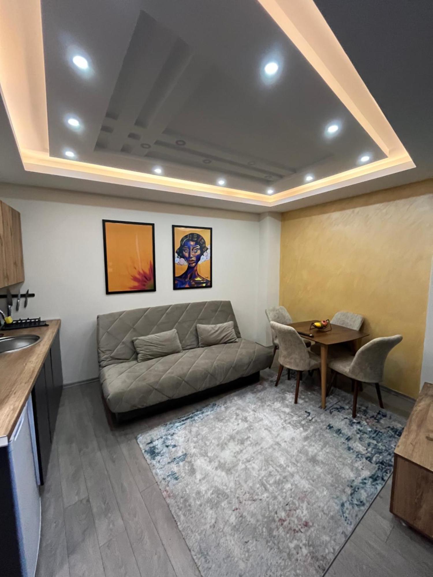 Square Vanilla Apartments Üsküp Dış mekan fotoğraf